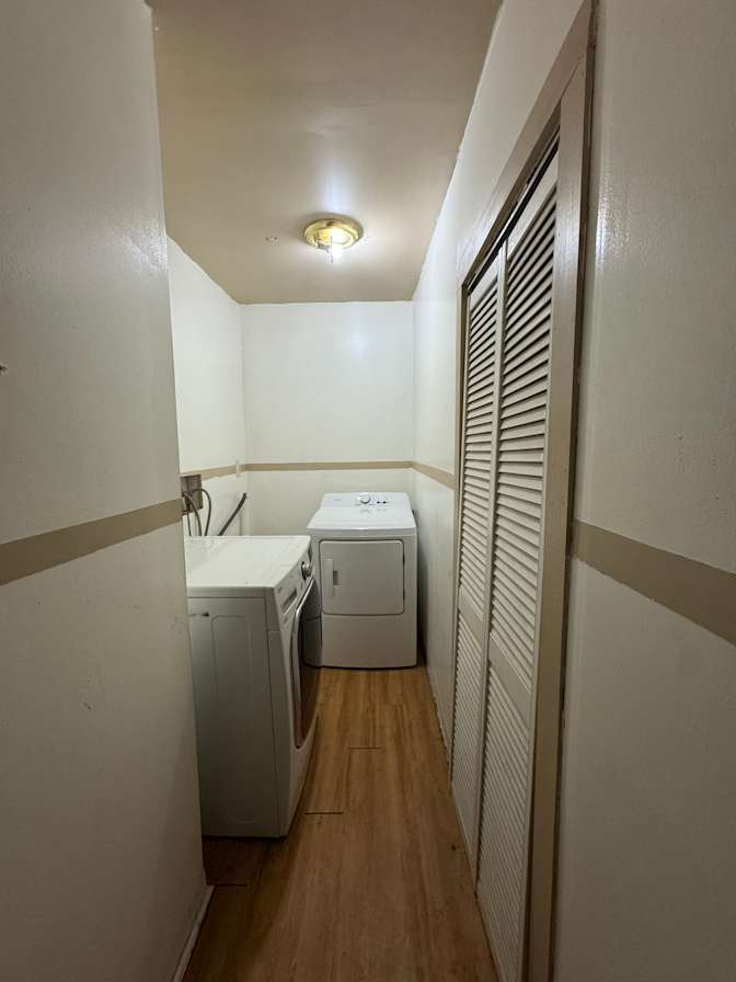 Black Diamond Ministries LLC's room