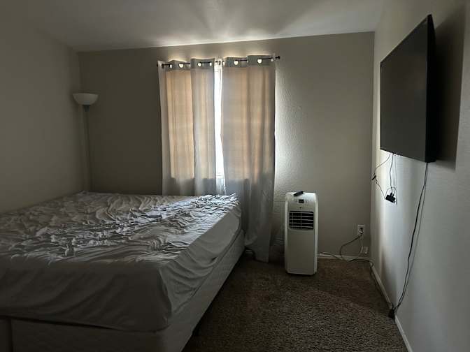Alexis's room