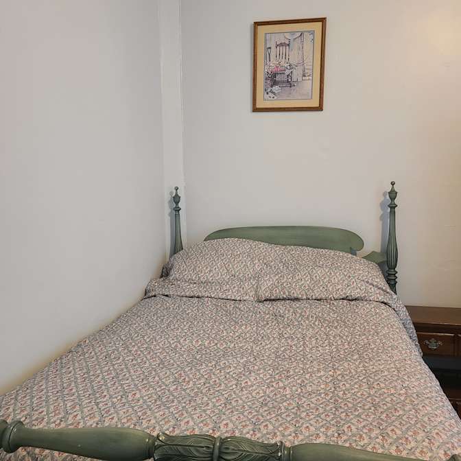 Donna's room