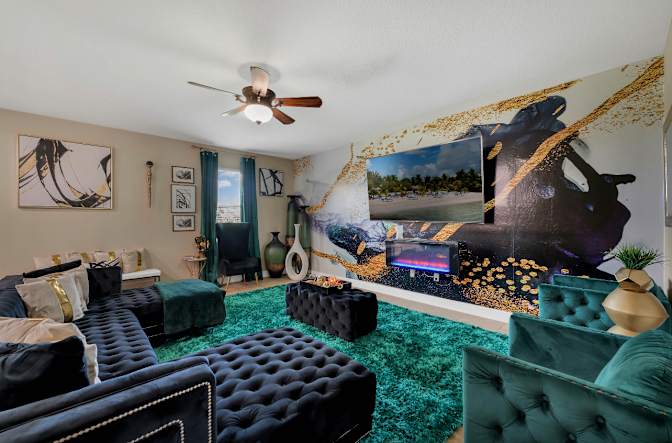 Janice's room