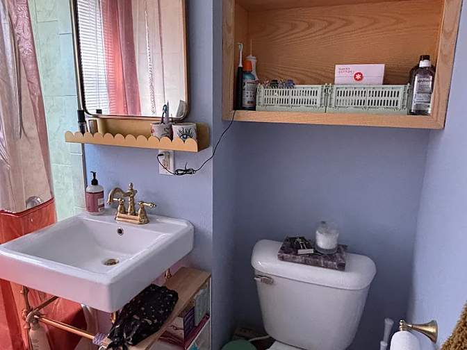 Kaiser J's room