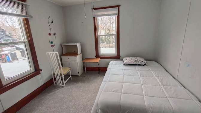 Freddy's room