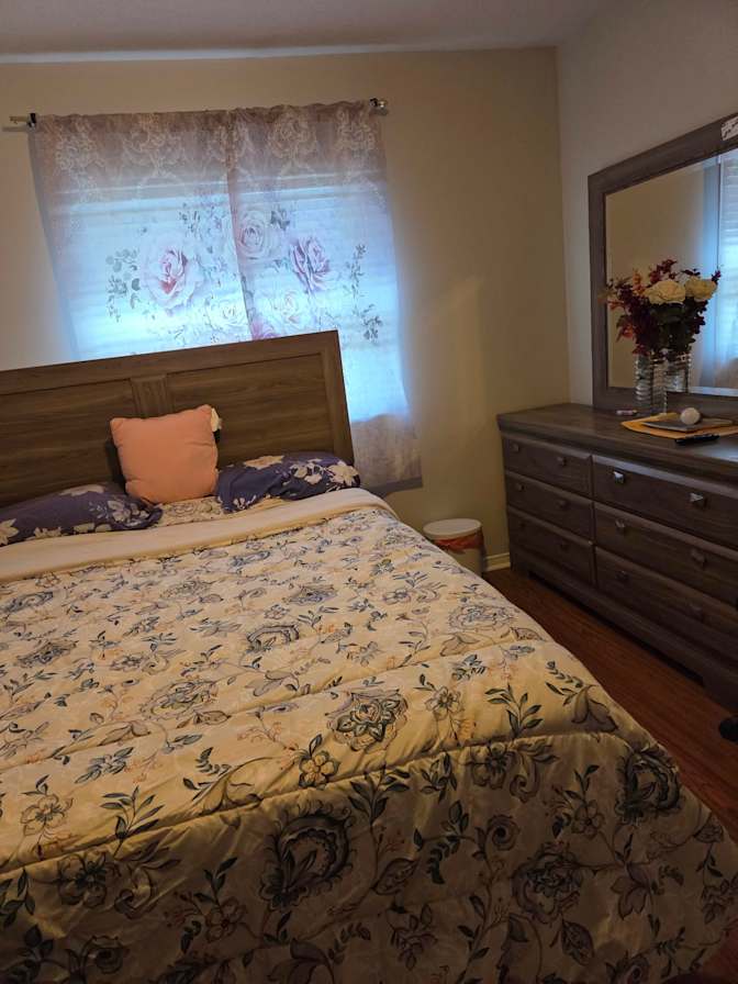 Claudette's room