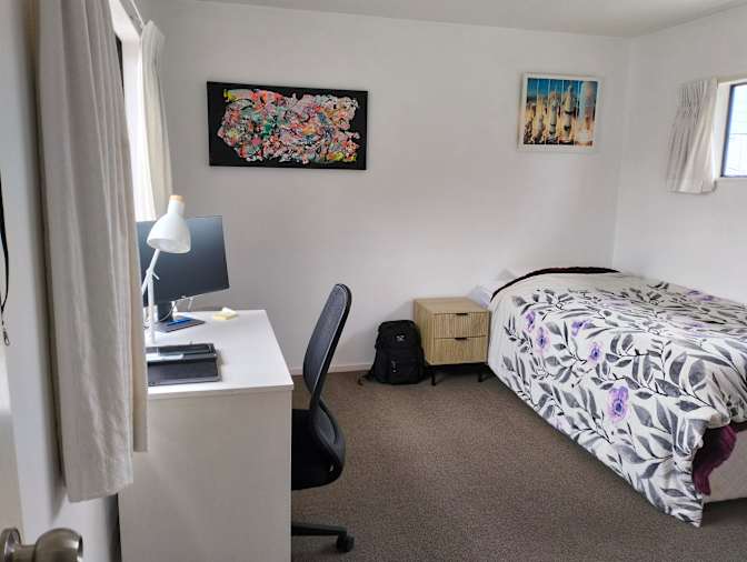 MENG's room