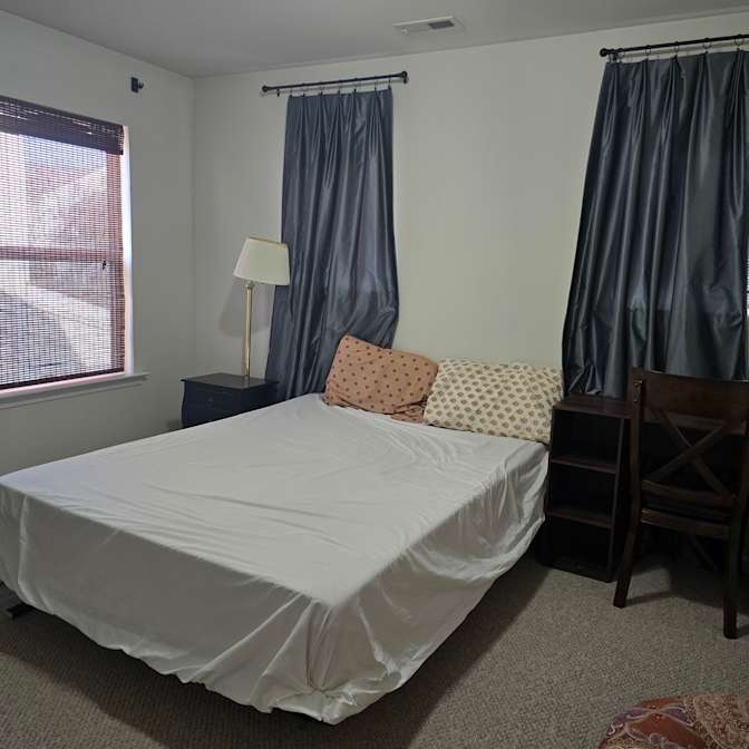 Suma's room