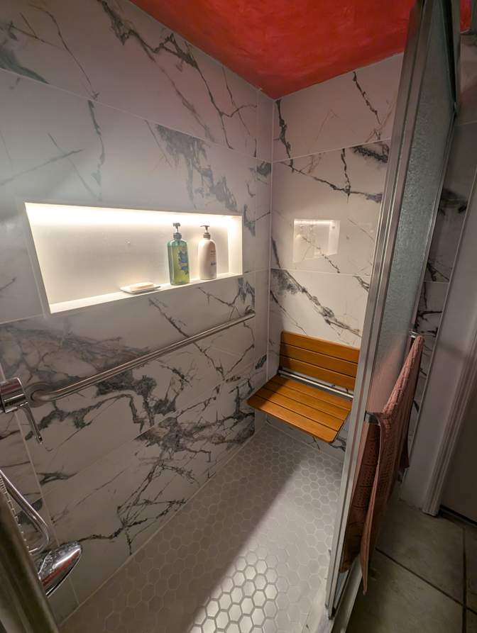 Ernesto Alfonso's room