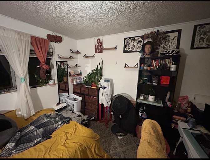 Kenny's room