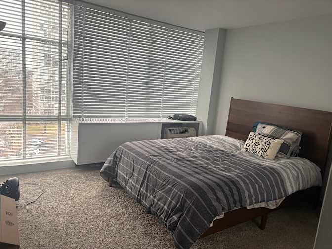 Jishy's room