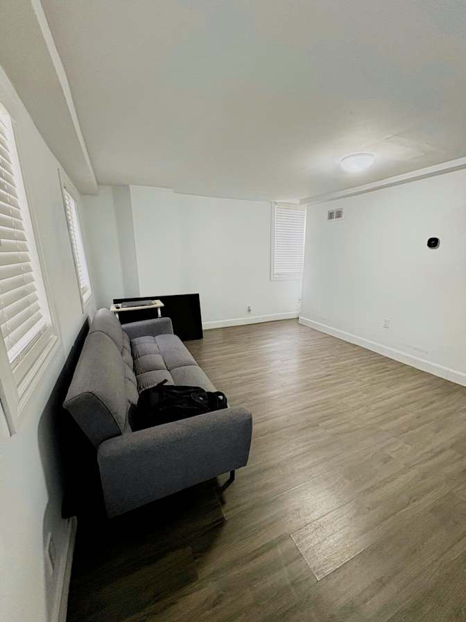 emmanuel's room