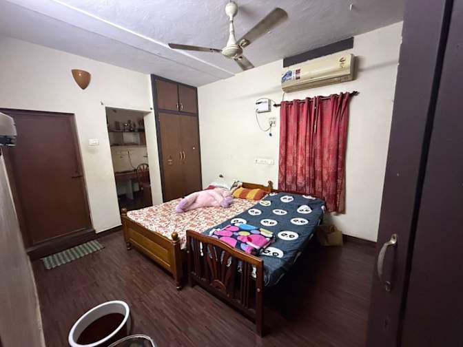 Tiara's room