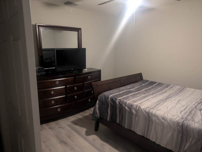 caridad torres's room