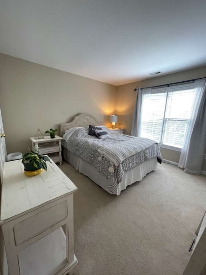 Megan Sh's room