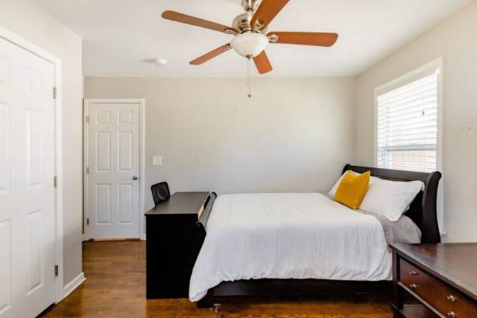 PadSplit's room