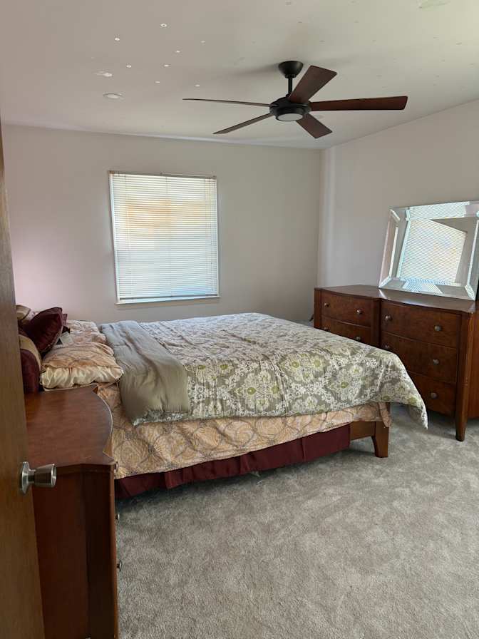 Hameed's room