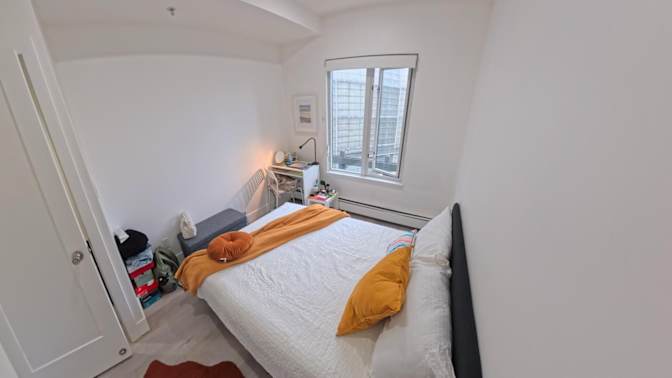 Van House's room