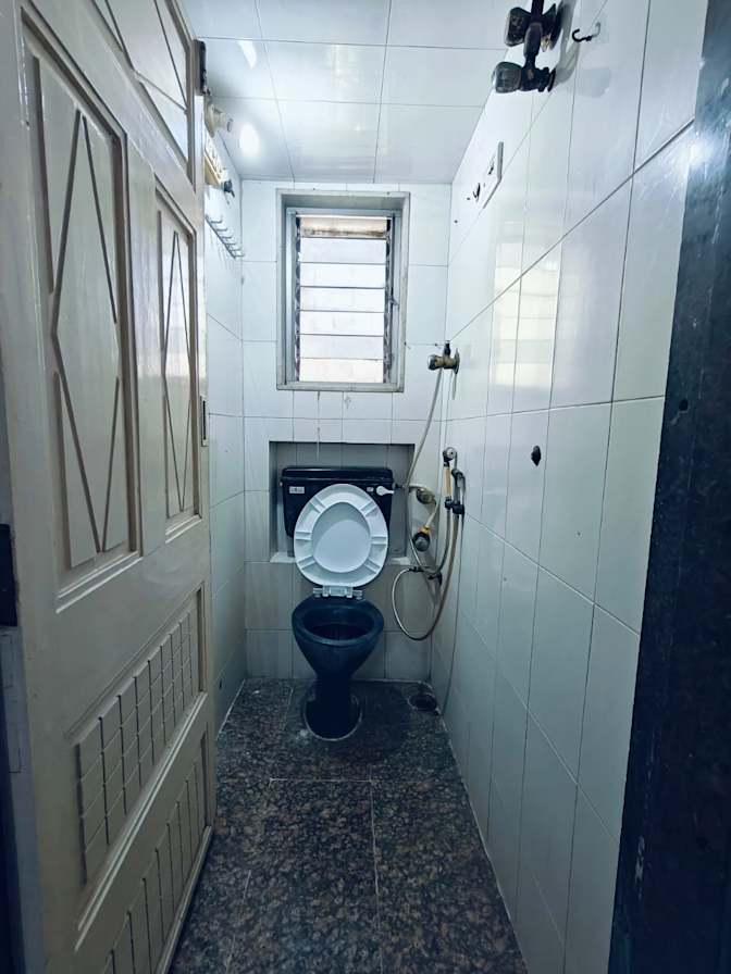 Chakshu Vaidya's room