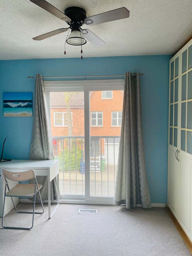 Lili's room