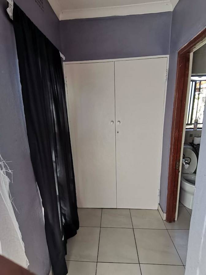 Phindy's room