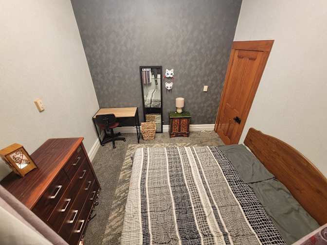 Jasmine's room