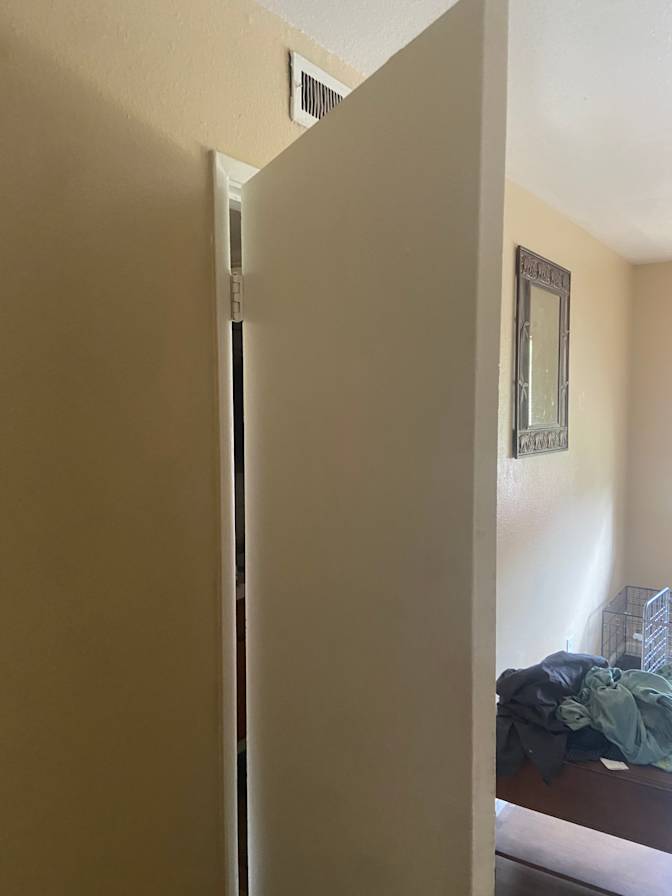 MARTIN SALCEDO's room