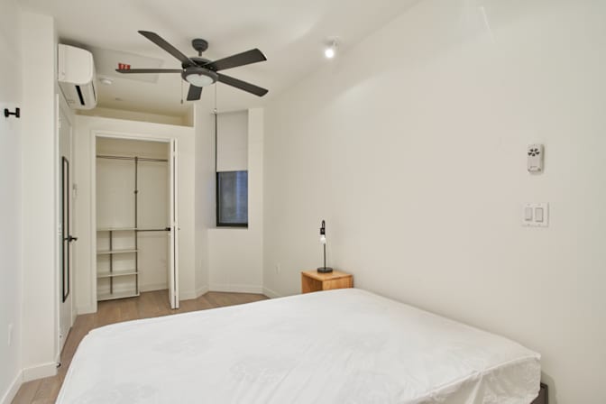 Liza's room