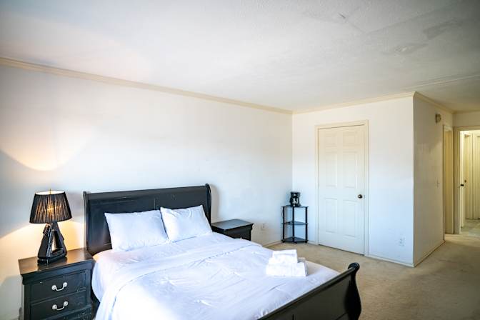 Gul's room
