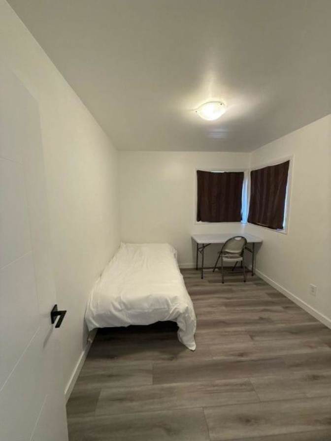 Dan's room