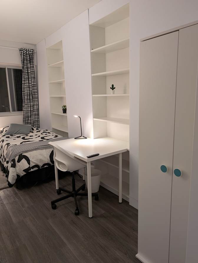 Serdar's room