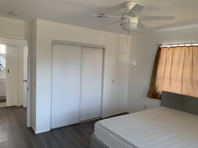 Wenny's room