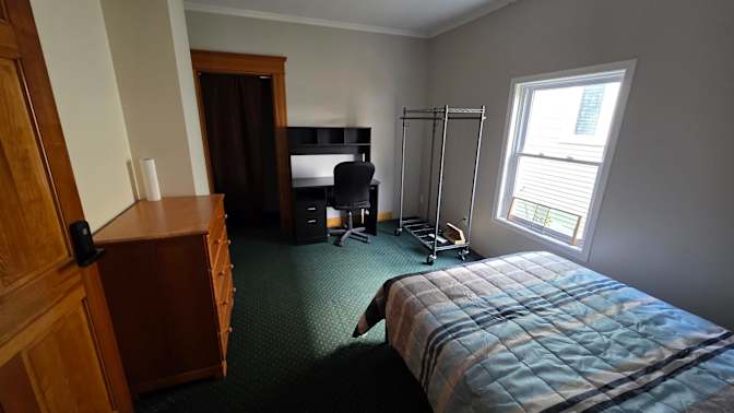 Allen's room