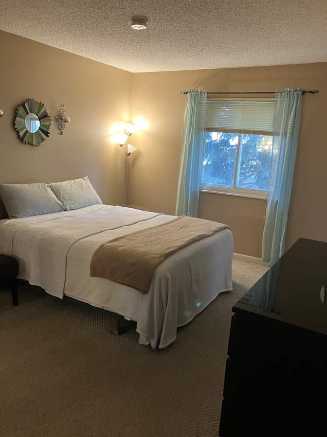 Patty A Sansom's room
