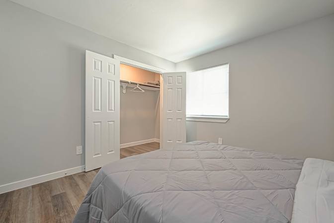 Felix's room