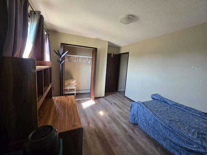 Michael Owen Gutsell's room