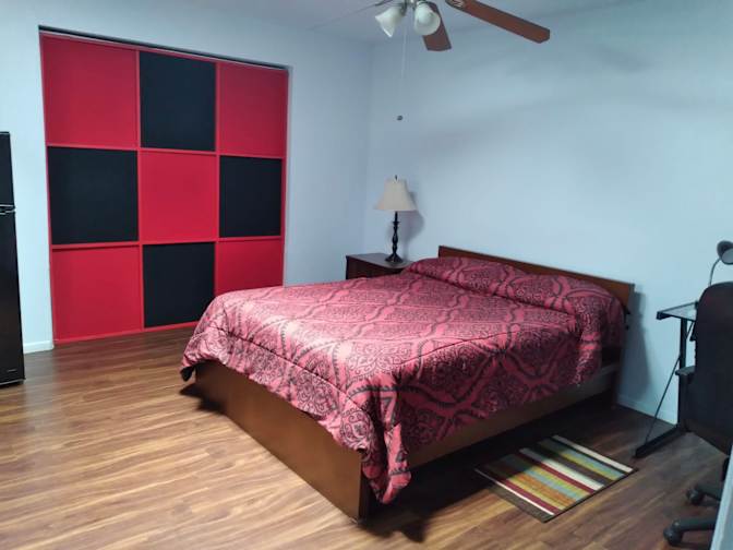 Pepe's room