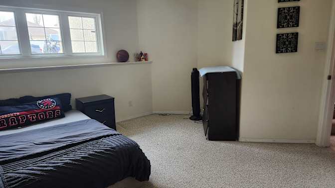 Uche's room
