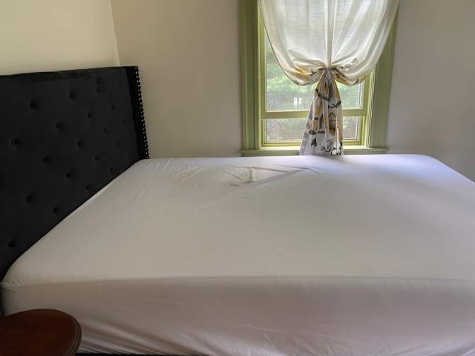 suk lim's room