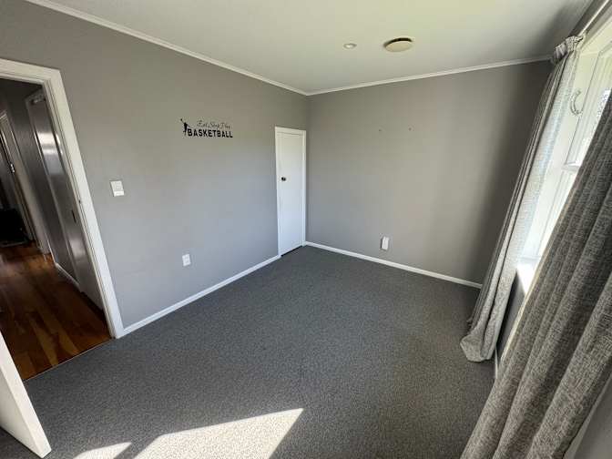 Steve's room