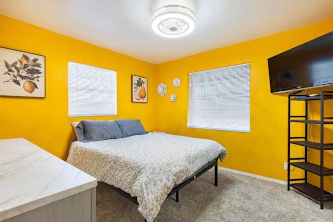 PadSplit's room