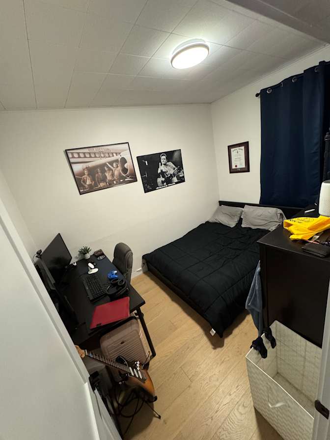 Darcy's room