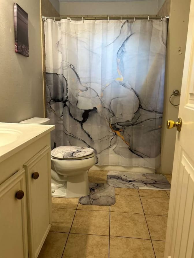 Zachary Janvier's room
