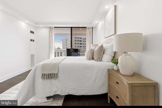 Wilfredo's room