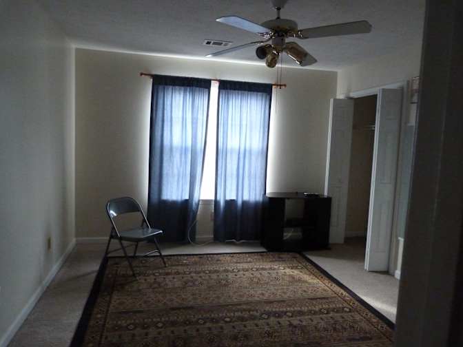 B's room