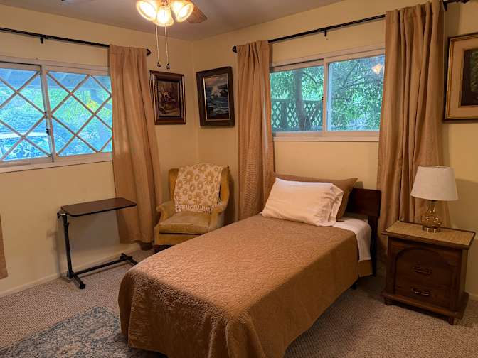 Elayne's room