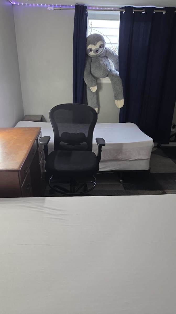 Jeet Sidhu's room