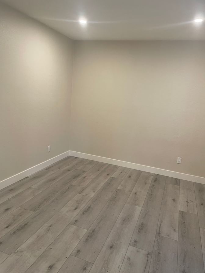 Armando's room