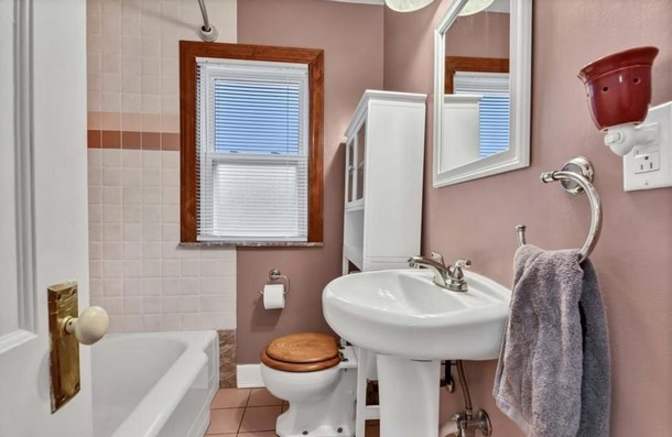 Brenda's room