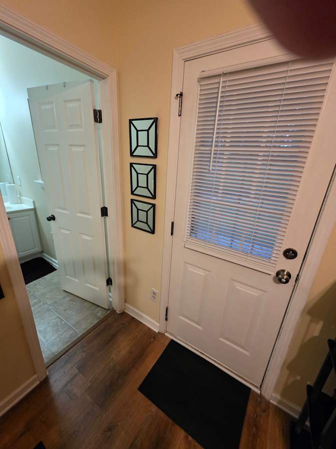 CL&C Property Management and Consulting's room