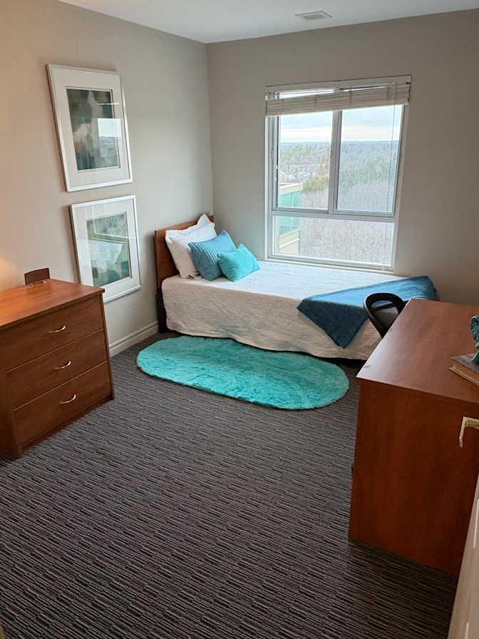 Noor's room