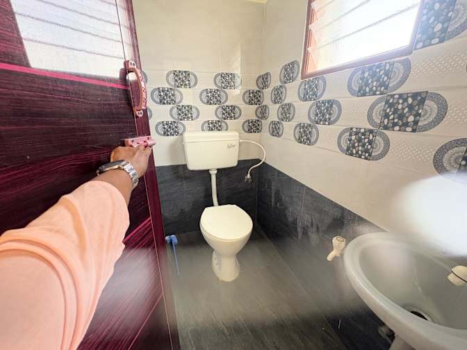 Abinaya Velusamy's room