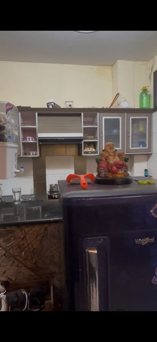 Akshay's room